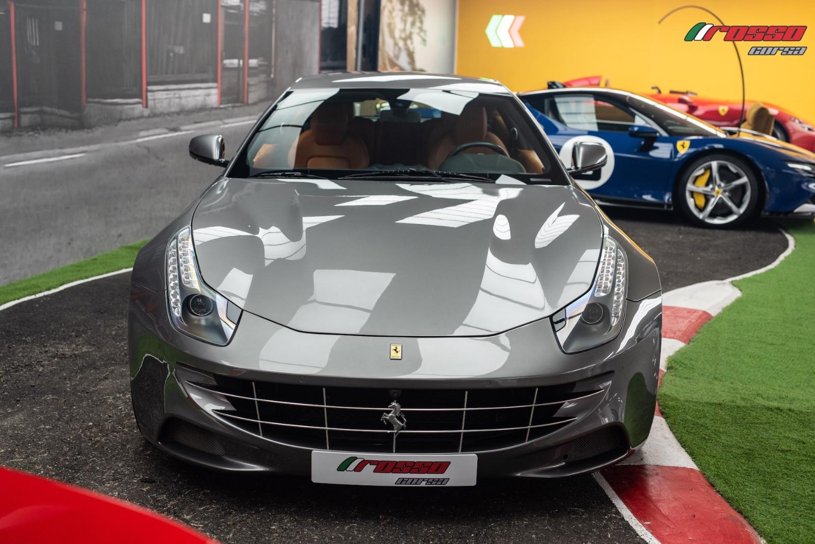 Ferrari FF *VERSATILE V12 4-SEATER SHOOTING BRAKE*