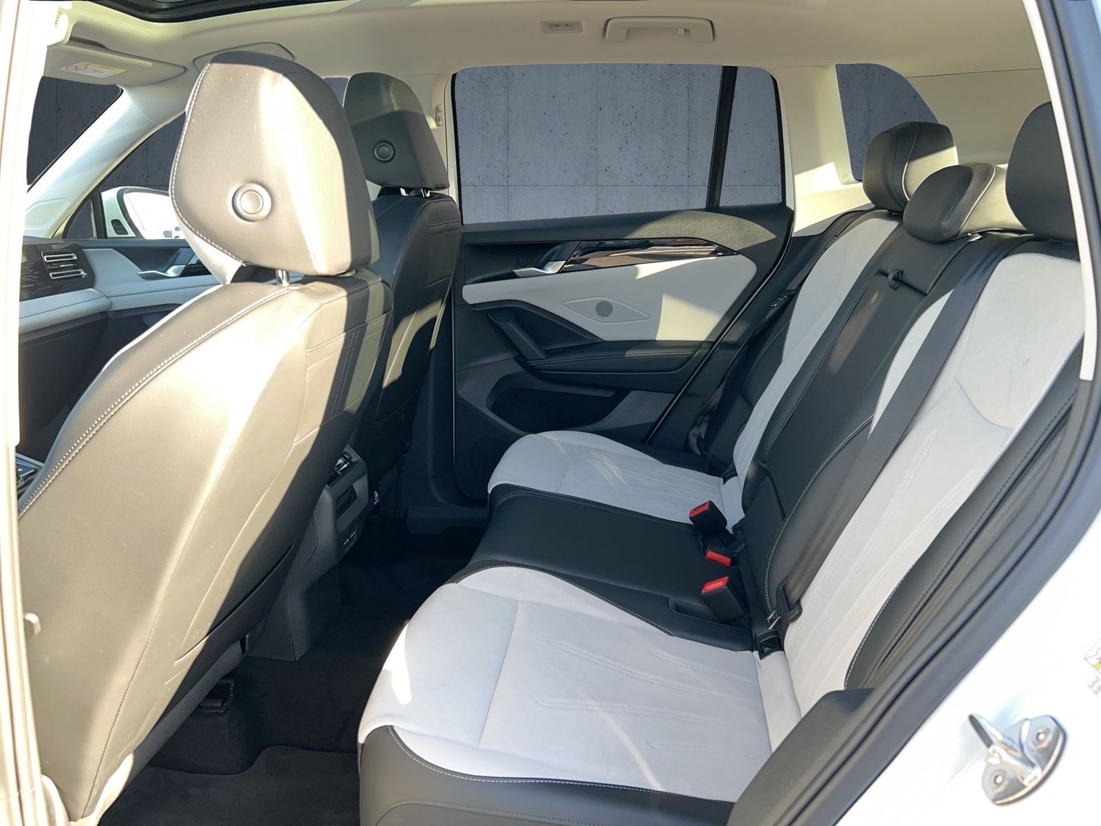 Volkswagen Tiguan - Bild 11