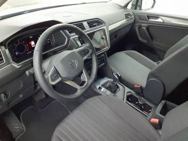 Fahrzeugabbildung Volkswagen Tiguan Allspace 2.0 TDI DSG Life LED AHK KAMERA