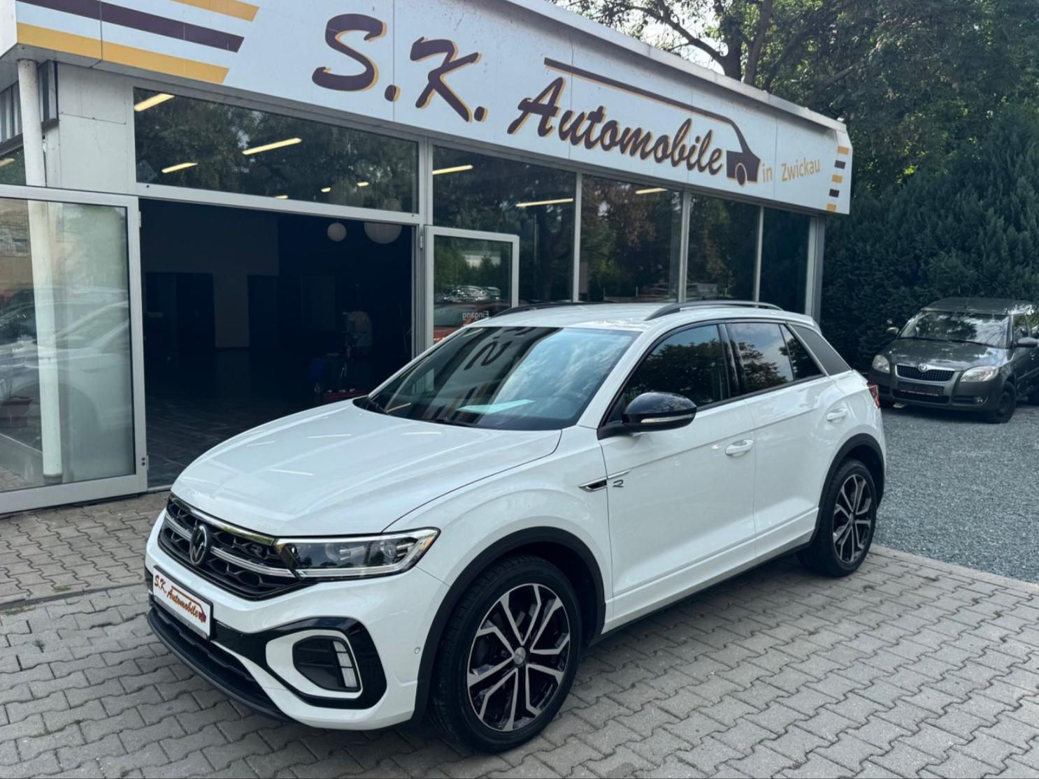 Volkswagen T-Roc 2.0 TDI R-Line *BLACK STYLE*IQ.LIGHT*
