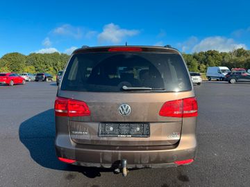 Volkswagen Touran - 7