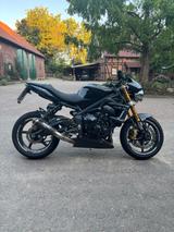 Triumph Street Triple 675 - TRIUMPH MOTORRAD TR6