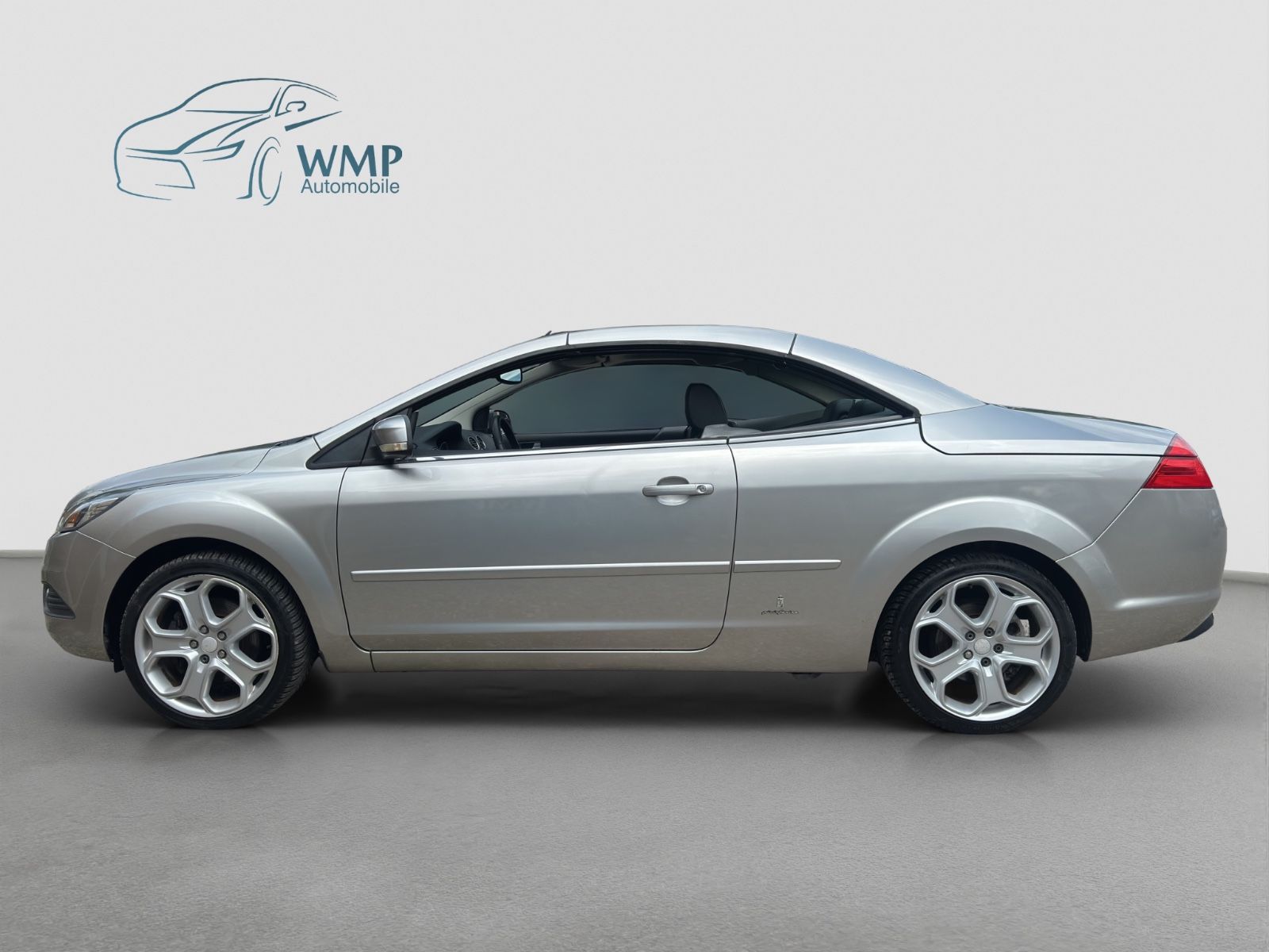 Fahrzeugabbildung Ford Focus Cabrio Titanium/Leder/AHK/SHZ/PDC/