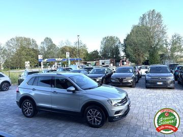 Volkswagen Tiguan - 5