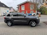 Jeep Grand Cherokee 3.0l V6 MultiJet 184kW Overla... - graue Jeep Grand Cherokee