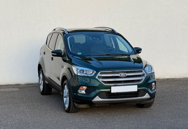 Ford Kuga 2.0 TDI Aut. AWD Titanium/XENON/PANO/NAVI/