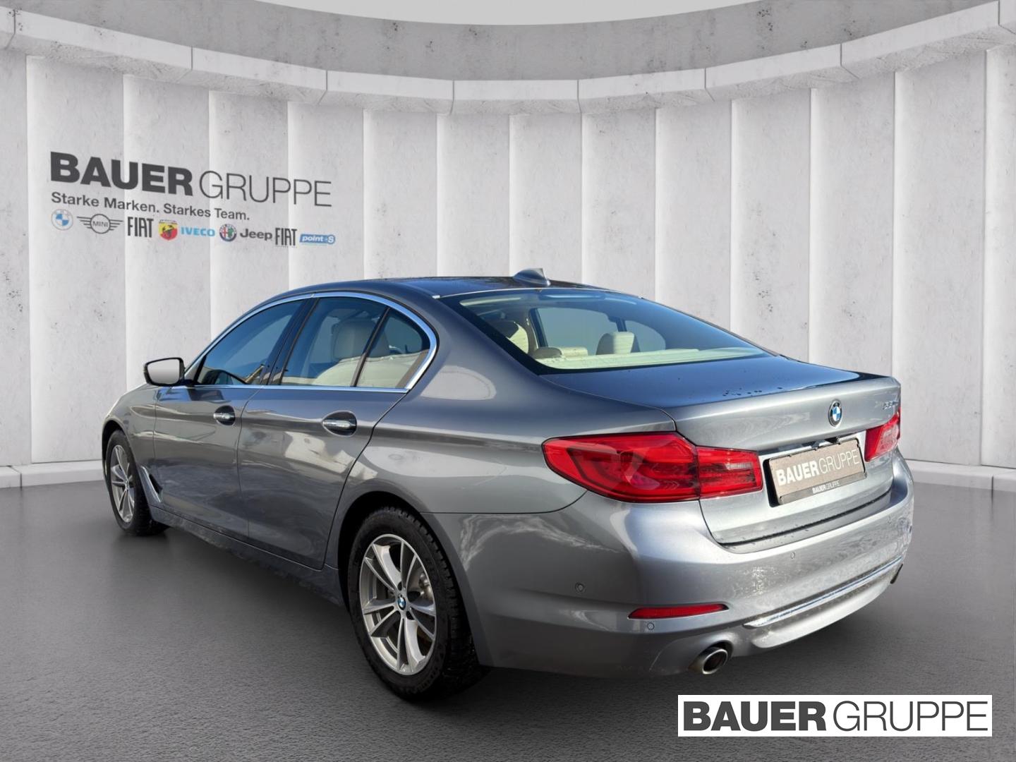 BMW 530 d Luxury Line LED Navi Prof. HUD Memory Park