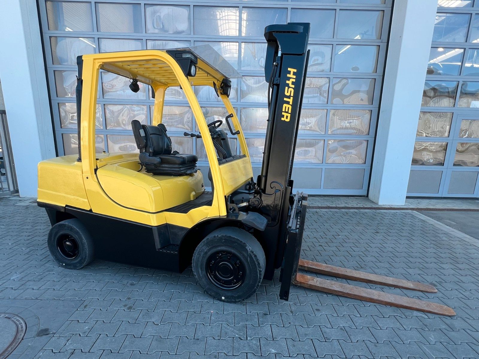Fahrzeugabbildung Hyster H4.5 FT S5 / Duplex: 3.40m / nur 3.366h! / SS
