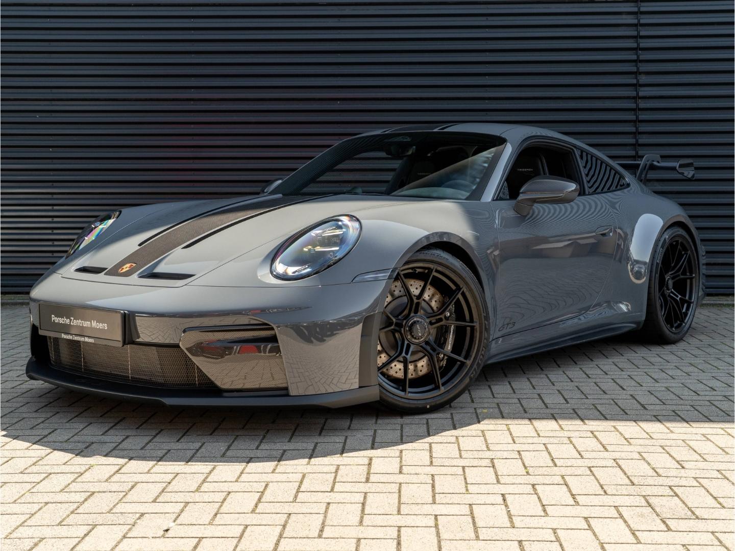 Porsche 992 GT3 Weissach-Paket Clubsport Lift