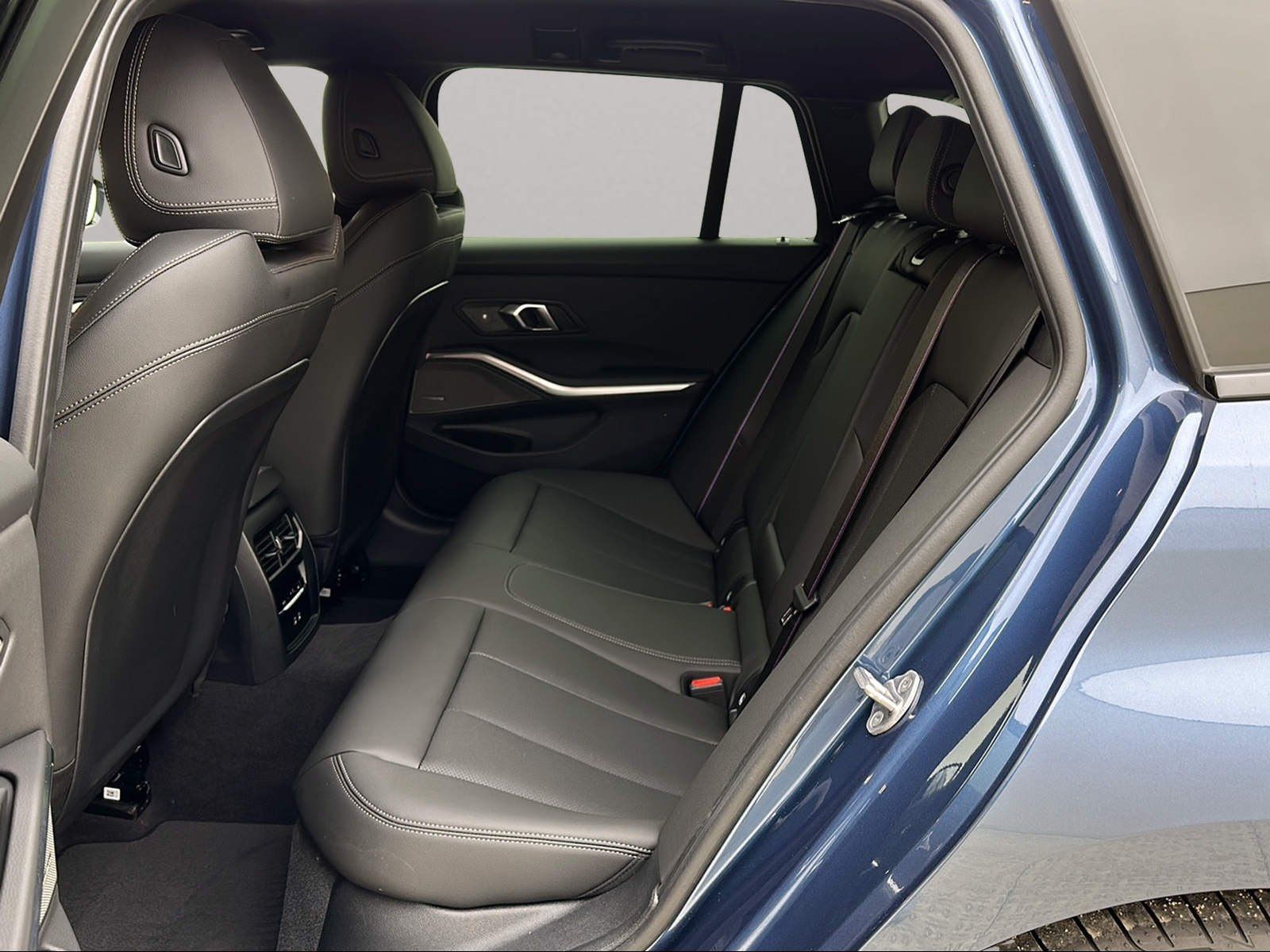 BMW 320 - Bild 16