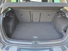 VW Golf VII R-line 2.0TDI 150PS DSG Navi AHK LED