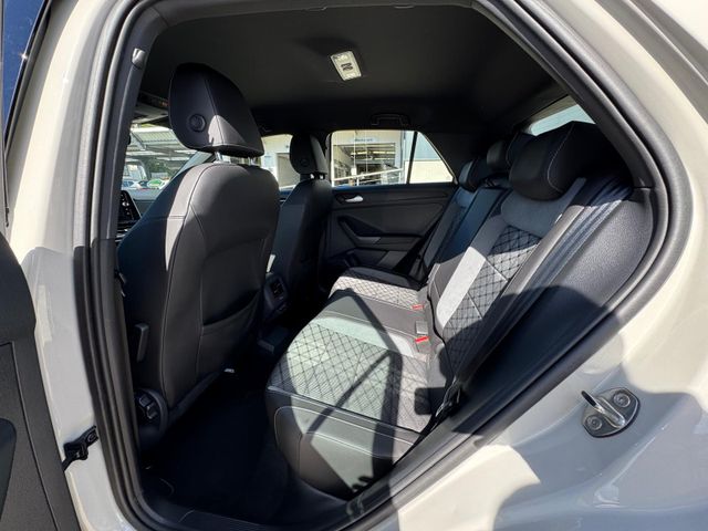 T-Roc 1.5 TSI 150 PS DSG R-Line ACC/ APP/NAV/RFK