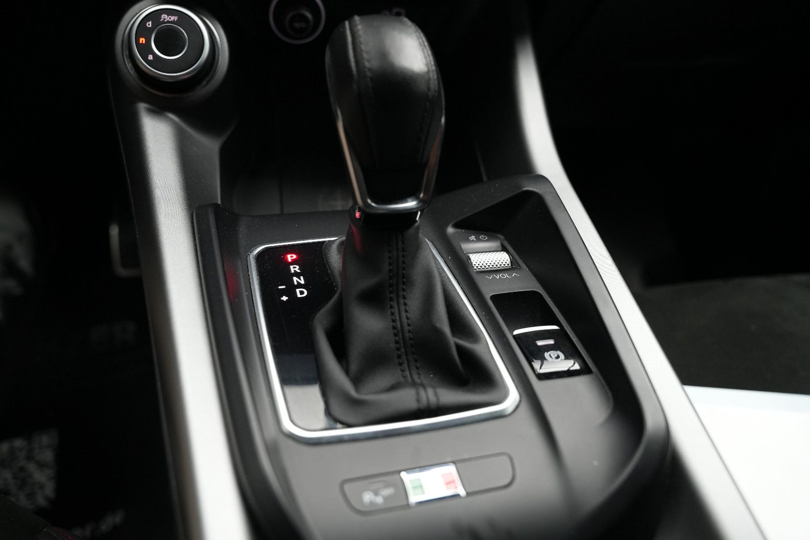 Fahrzeugabbildung Alfa Romeo Tonale Edizione Speciale *Ambiente*Kamera*ACC*