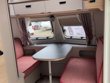 HYMER  ERIBA  HYMERCAR Touring 530 Tango Red