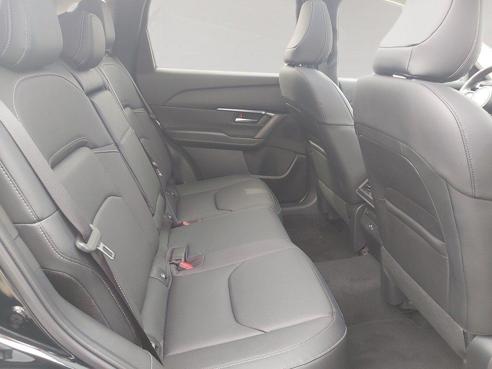 Fahrzeugabbildung Mazda CX-5 2.5i 141PS A/T Homura PANO BLOP