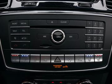 2016 Mercedes-BENZ GLS — миниатюра 33