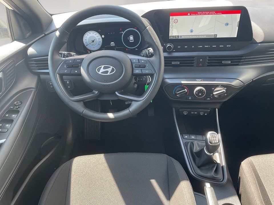 Fahrzeugabbildung Hyundai i20 1.0T 90PS Blackline