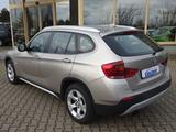 BMW X1 184PS Autm. sDrive20i X-Line Leder Bi-Xenon - gebrauchte BMW X1 aus dem Jahr 2011