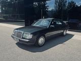 Mercedes-Benz 300CE/24 - Mercedes-Benz 300: Coupe, 300ce