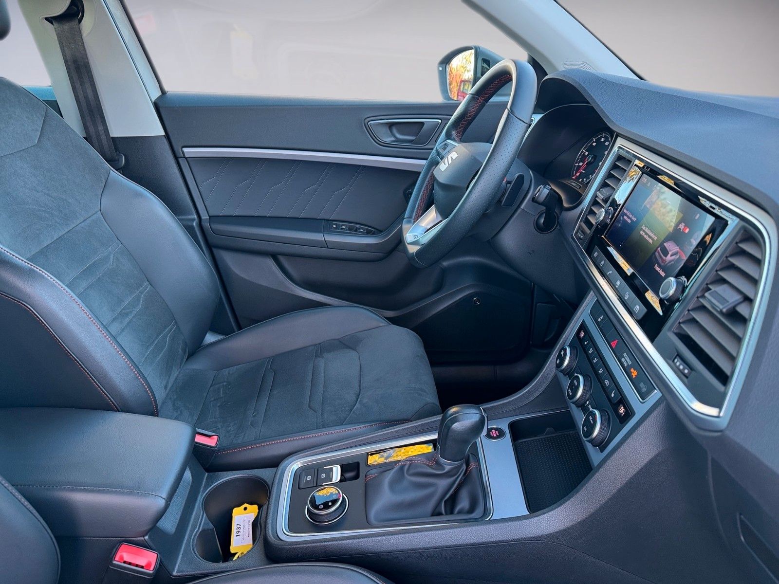 Fahrzeugabbildung SEAT Ateca FR 1.5 TSI