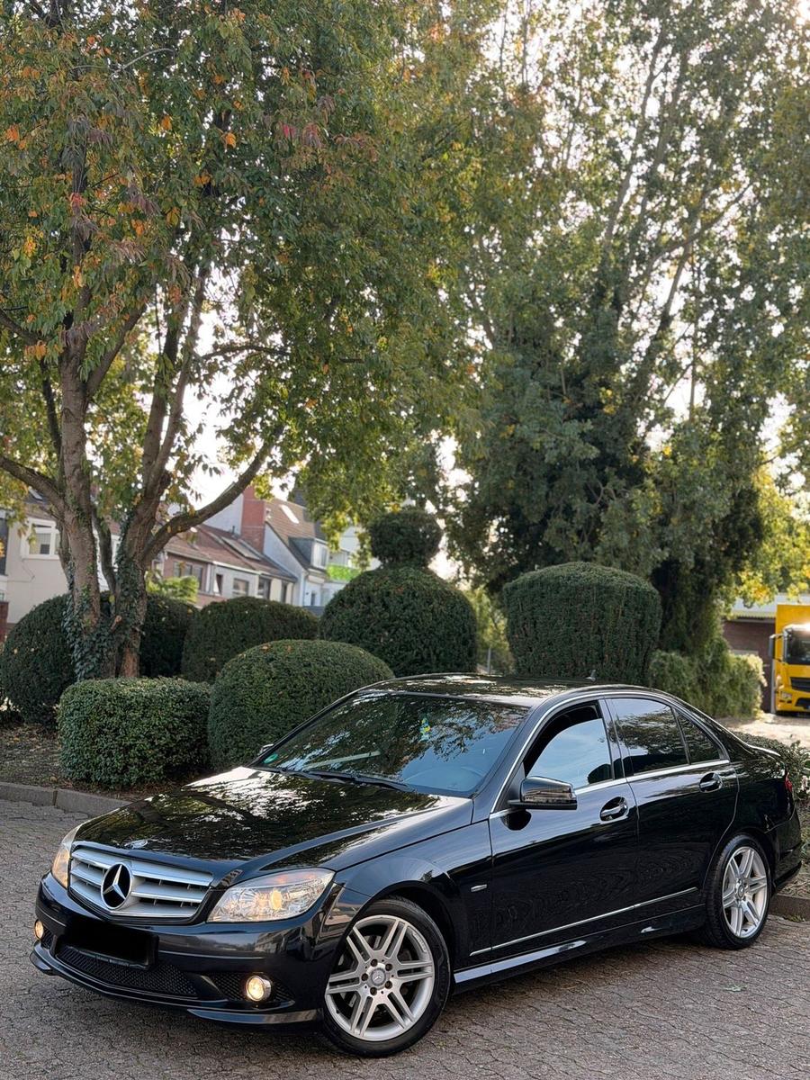 Mercedes-Benz C 220