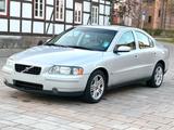 Volvo S60 Automatik 2.4 D Leder 1 Hand NAVI Parktronik - Volvo S60 mit Diesel-Antrieb: 1.6