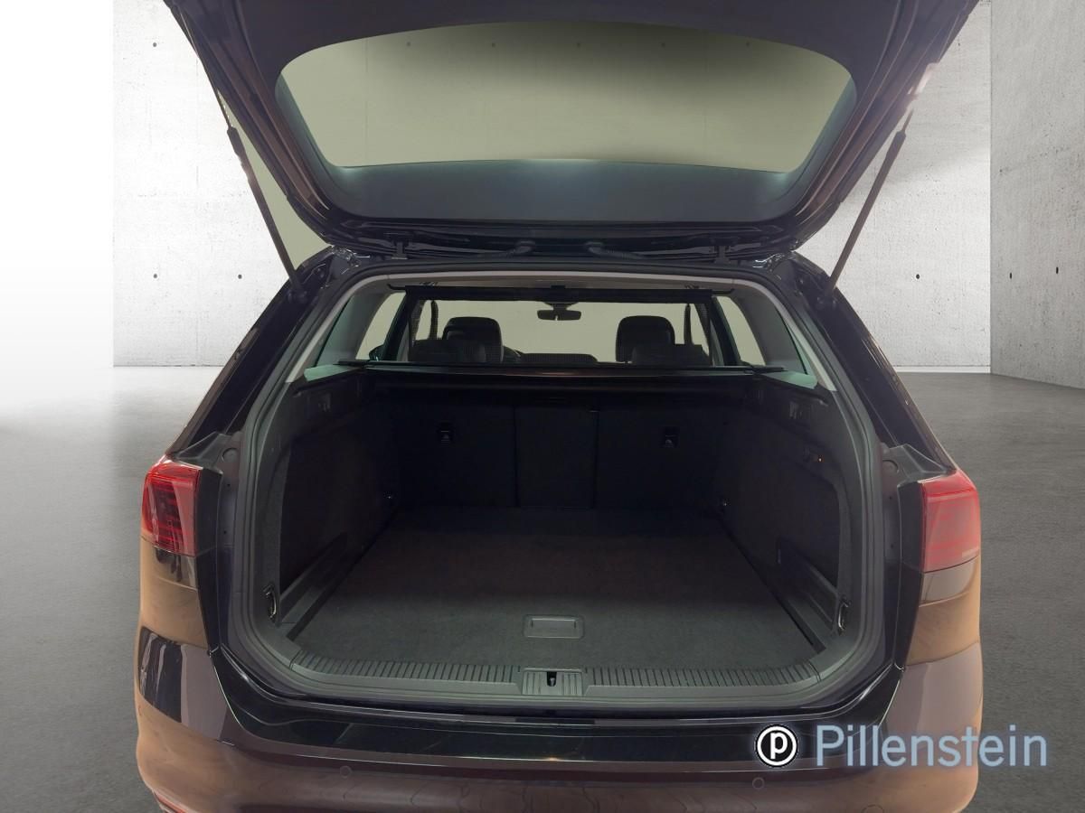 Volkswagen Passat Variant - Bild 16