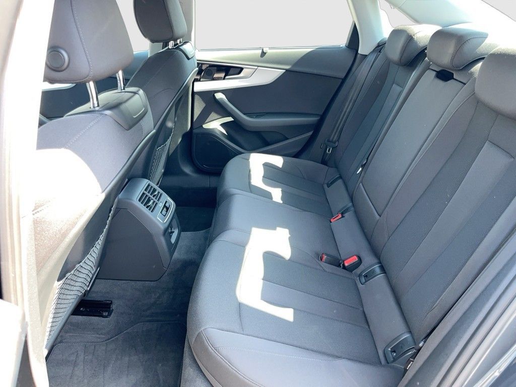 Audi A4 - Bild 16