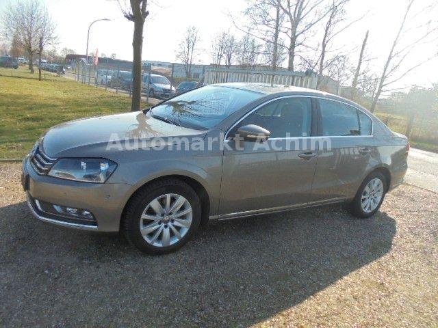 Volkswagen Passat 1.4 TSI BlueMotion Comfortline NAVI