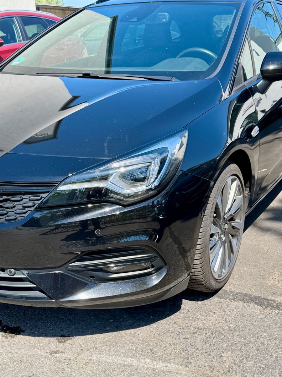 Fahrzeugabbildung Opel Astra K Sports Tourer Ultimate Start/Stop