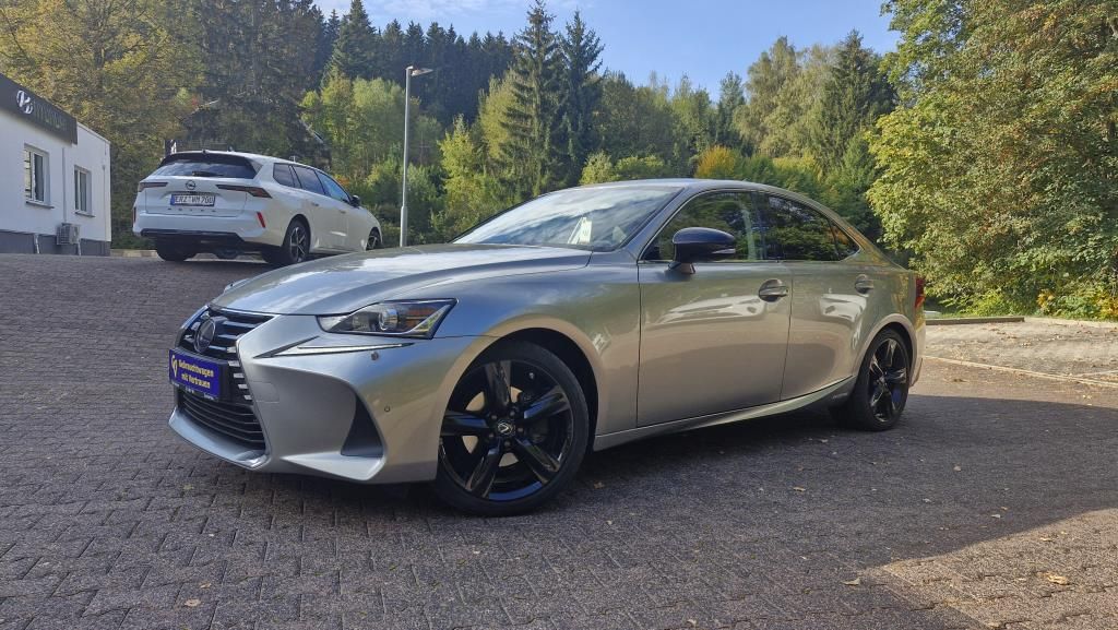 IS300H 2.5 Hybrid Klimaautomatik+Sitzheizung