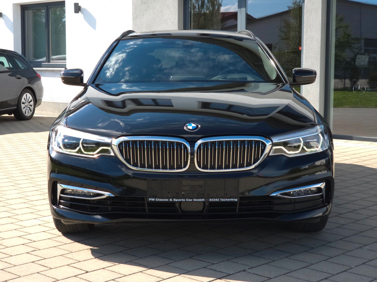 BMW 540i Touring xDrive Luxury Line H&K Pano ACC foto 9