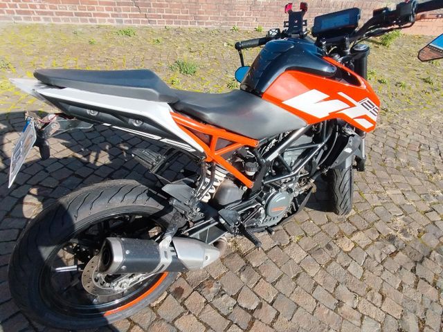 KTM 125 Duke 