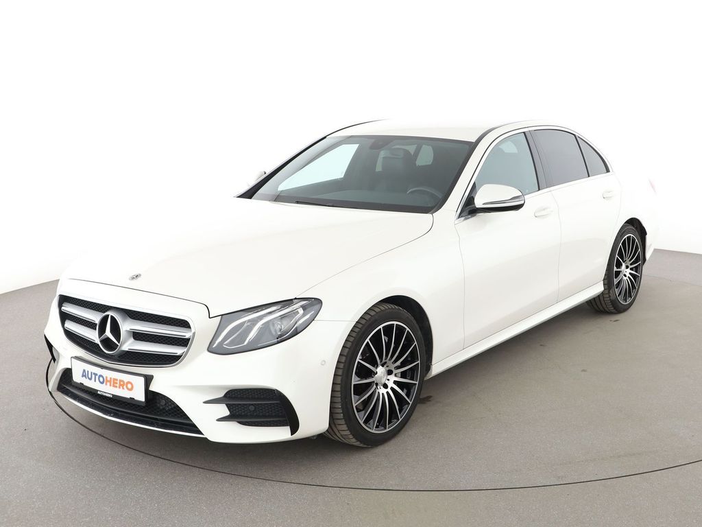Image of Mercedes-Benz E 200