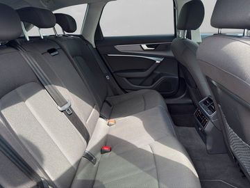 Audi A6 - 8