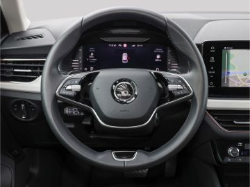 Skoda Kamiq First Edition 1.5 TSI AHK Kamera Navi DSG