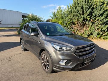 Ford Kuga - 1
