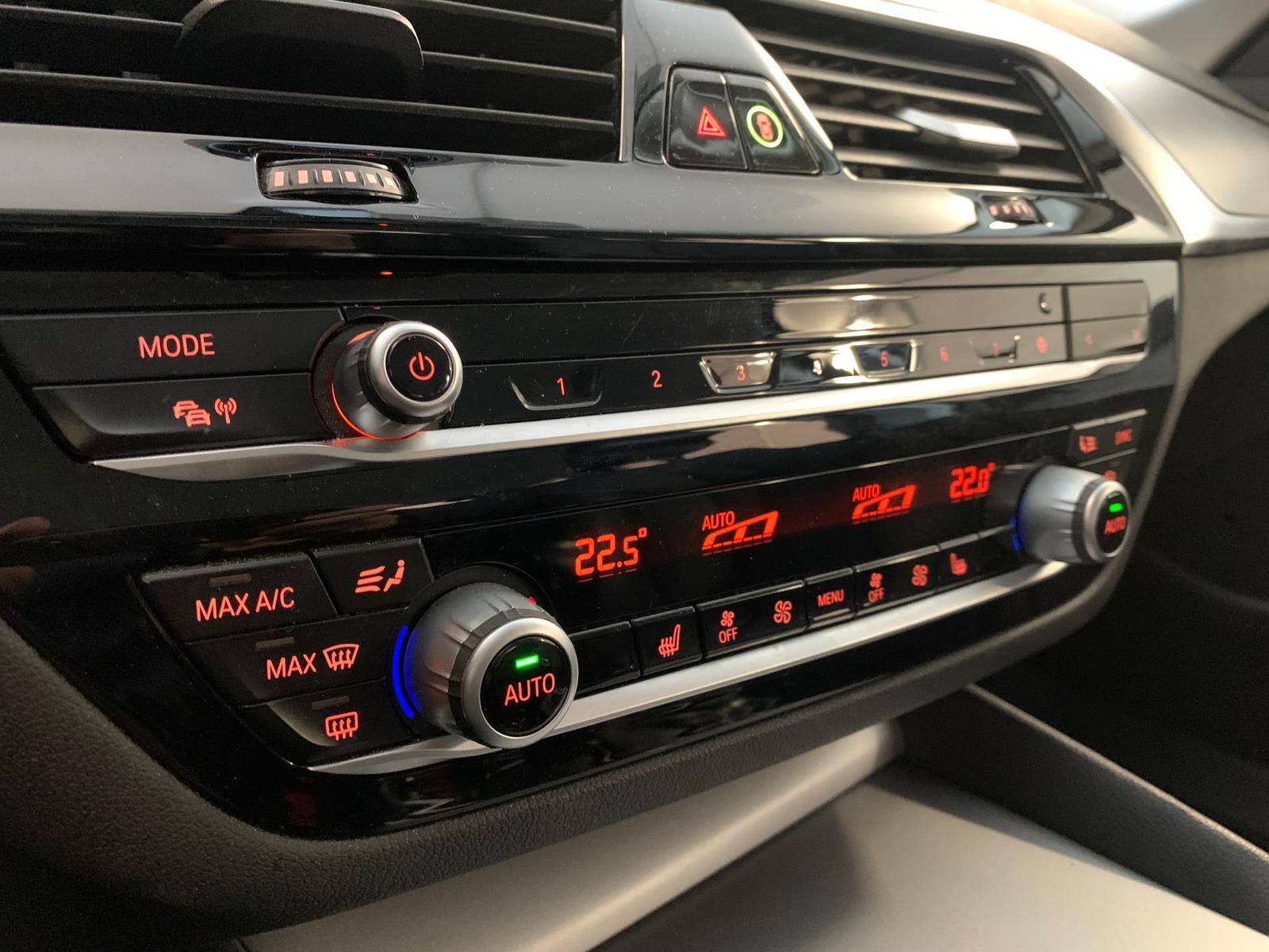 BMW 520 d Touring LED/NAVI/LEDER/DAB, миниатюра 11