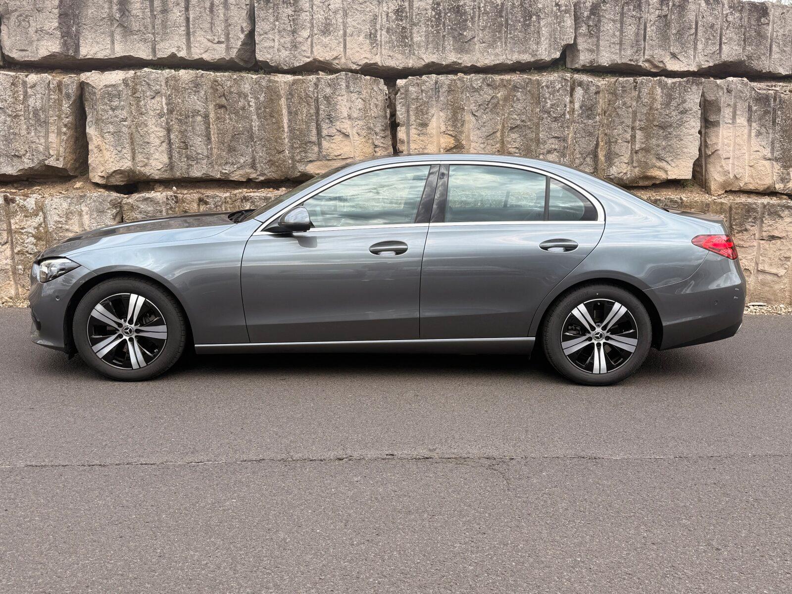 Mercedes-Benz C 180 AVANTGARDE-PLS+17"+MEMORY+KAMERA+TOT-WNKL+