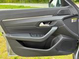 Peugeot 508 1.5HDi 130 Allure Navi/180°Kamera/Tempomat - Peugeot 508 mit Diesel-Antrieb: Limousine