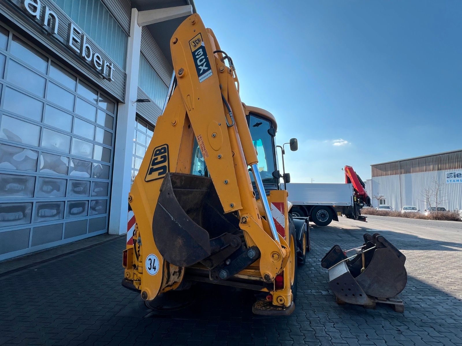 Fahrzeugabbildung JCB 3CX / 9.030h / Löffelpaket / Gabel / Schaufel