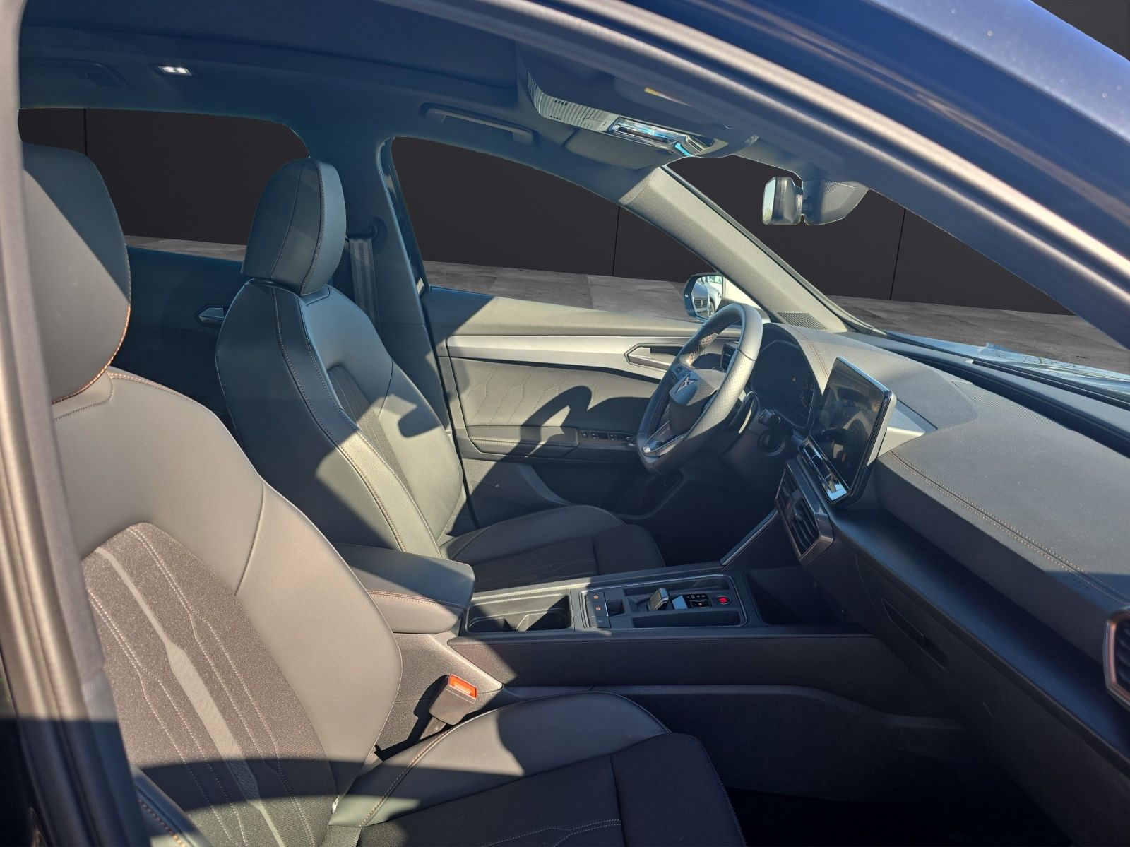 Fahrzeugabbildung CUPRA Formentor Basis 1.5 TSI DSG ACC KAMERA PANORAMAD