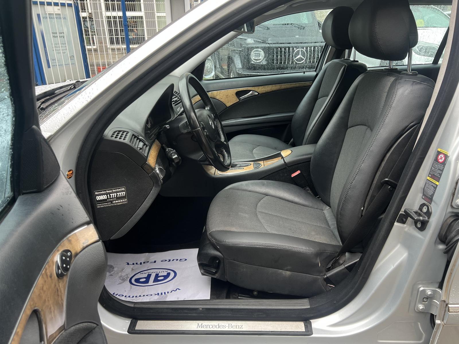 Mercedes-Benz E 220 CDI T BleuEfficiency Avantgarde*Tiptronic