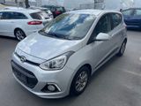 Hyundai i10 1.2 Style Automatik*PDC*KLIMA*Lenkradheiz.* - Hyundai in Nürnberg