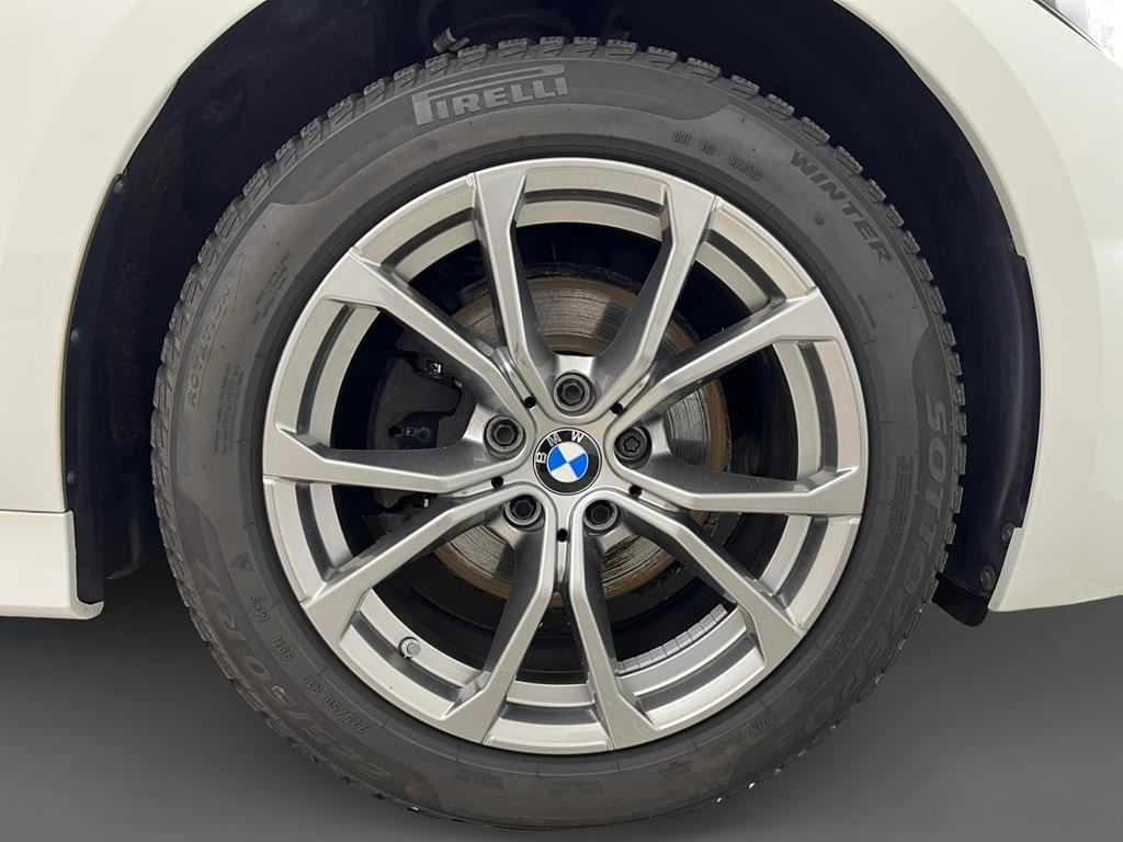 BMW 320d Touring xDrive HUD+SHZ+LED+Navi+DAB+