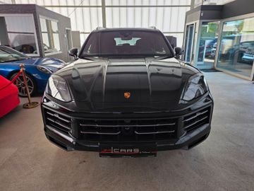 Porsche Cayenne - 4