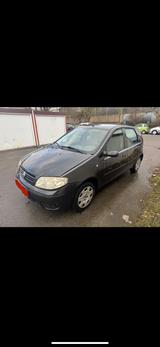 Fiat Punto 11/2005 Motor und Getriebe TOP ... - Fiat Punto: 11