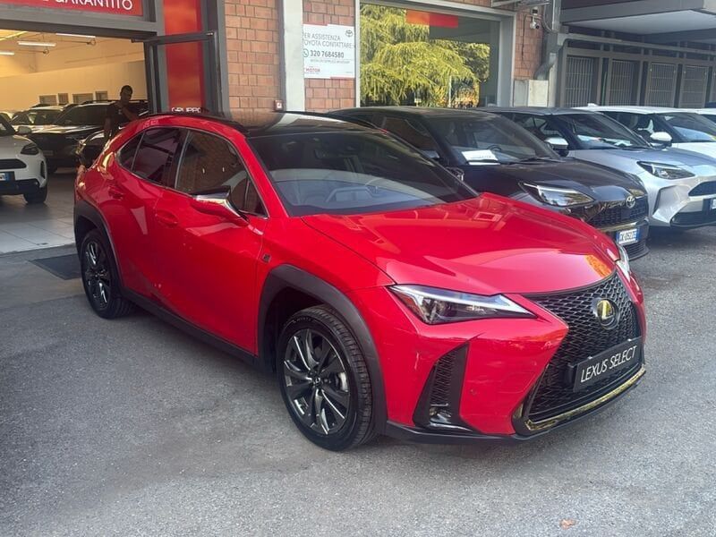 Lexus UX UX Hybrid Design 2WD MY23 imagem 2