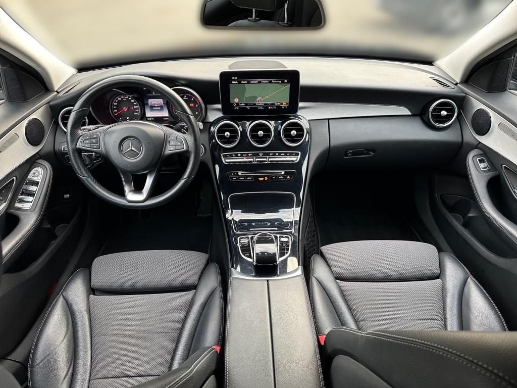 Fahrzeugabbildung Mercedes-Benz C 220 dT Avantg. Totwi. SDHZ LED SHZ KeyLess KAM