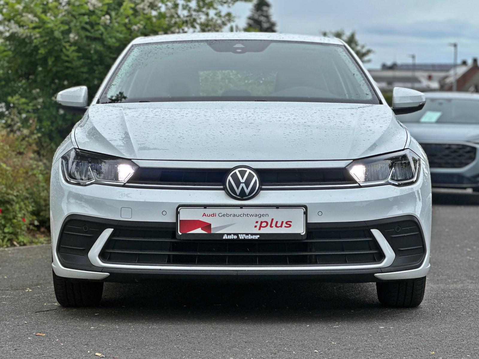 Volkswagen Polo VI  1.0 Life KAMERA SITZHZ NAVI ALLSEASON